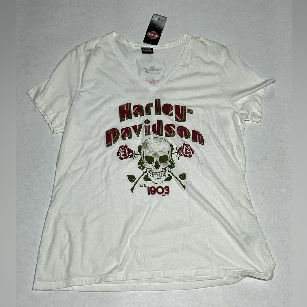 Women’s Harley Davidson Tshirt size large.